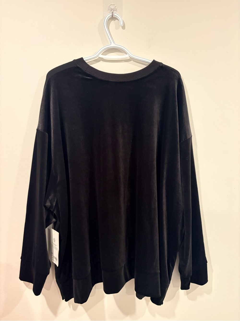 Athleta Retroplush Velvet Crewneck Sweatshirt Black 3X NWT - Picture 3 of 10
